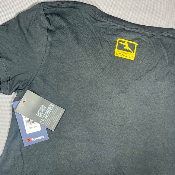 Philadelphia Fusion Fanatics V Neck Woman’s T-Shirt SizeXL Overwatch League New - Picture 6 of 6